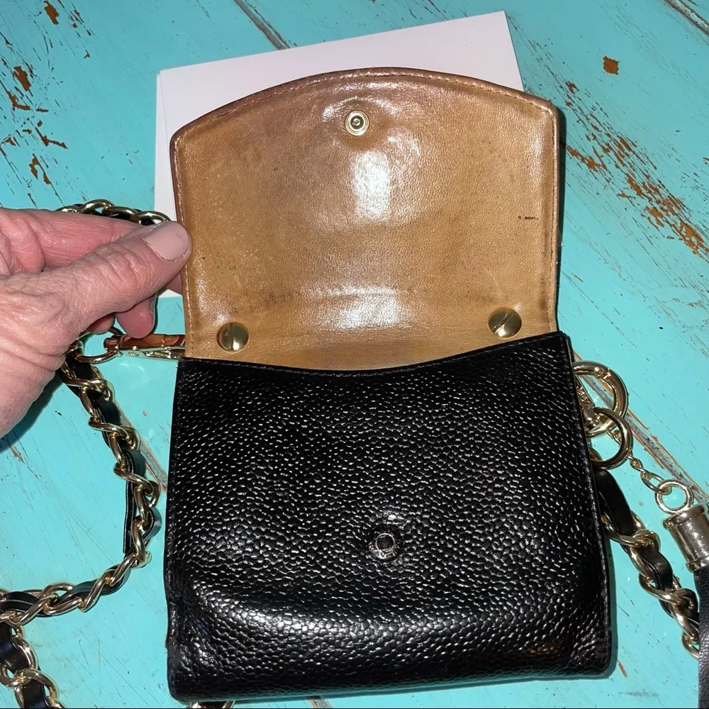🔴🔴SOLD🔴🔴CHANEL WOC Vintage Wallet on Chain Crossbody Caviar Leather - Picture 14 of 16